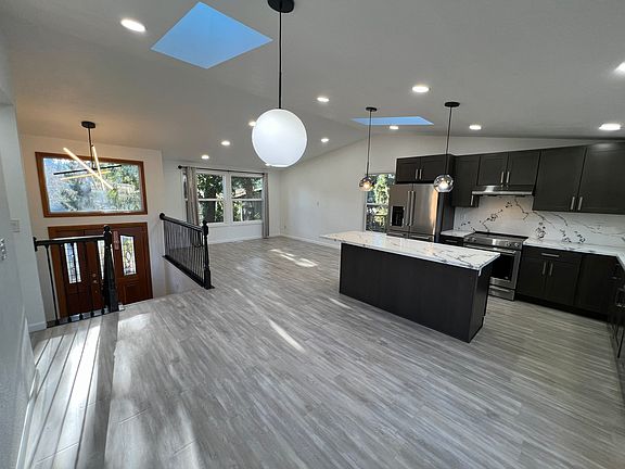 4th image of 14451 88th Ct NE