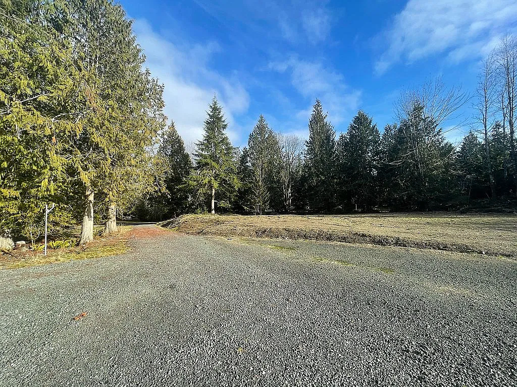 403 Black Hawk Loop photo 1