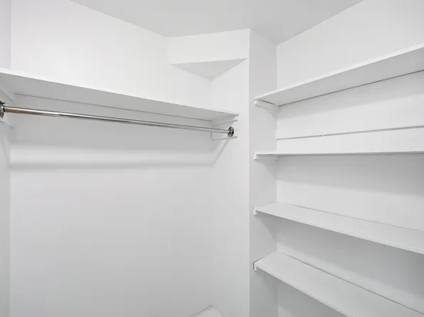 21-41 34th Avenue image 5 of 14