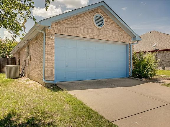 3rd image of 3340 Chapel Wood Ct