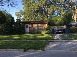 1029 Schilling Ave, Chicago Heights, IL 60411