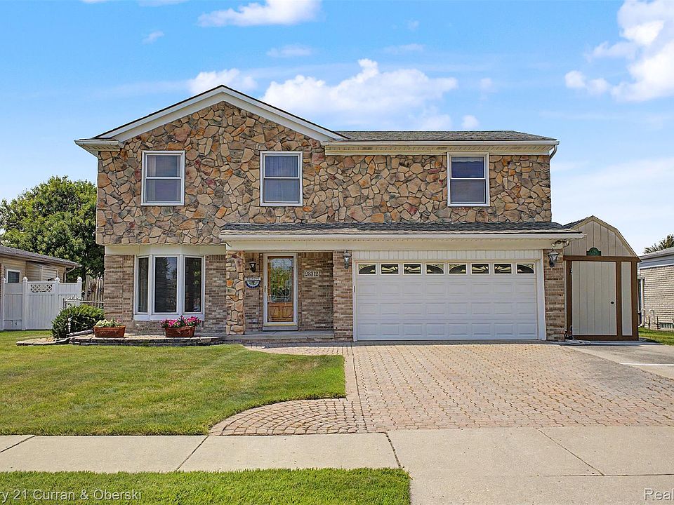 1st image of 23312 E Fairway Dr