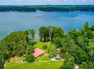 2403 Point Place Rd, Soddy Daisy, TN 37379