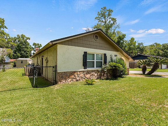 4th image of 1495 GANO Avenue