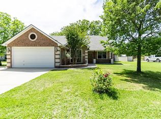 113 Waynell St, White Settlement, TX 76108