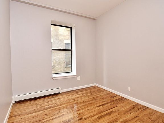 3rd image of 120 W 116th St APT 4D