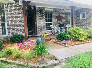 1401 Oak Tree Dr, Athens, TX 75751