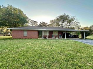11020 Oak St, Overton, TX 75684