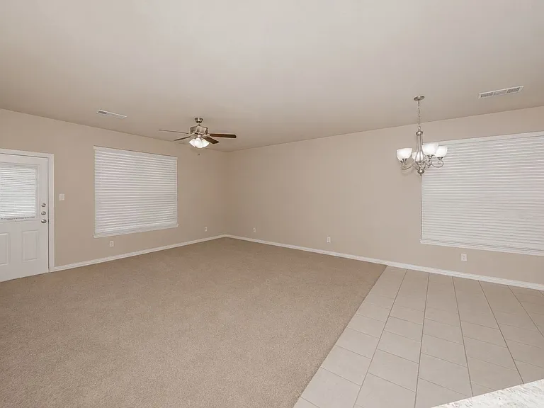 356 Emerald Creek Dr — Photo 7