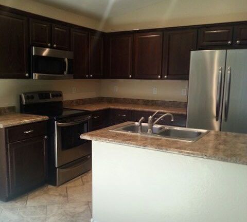 4th image of 7805 S 48th Ln