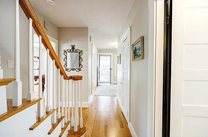 58 Temple St #1 — Photo 8