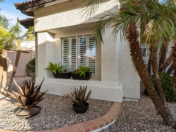 5th image of 10232 E LAMBERT Drive