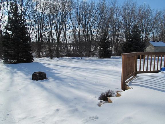 2nd image of W5112 Kennedy Dr