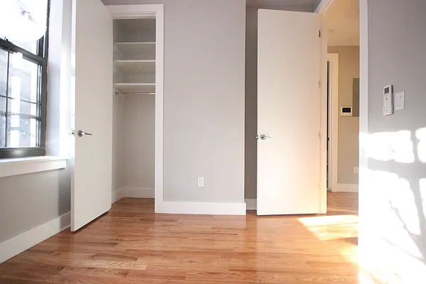 Rented by Nooklyn NYC LLC | media 55