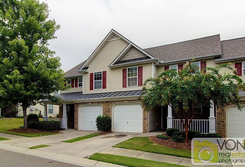 1st image of 223 Fox Creek Blvd