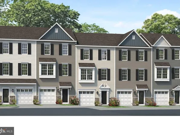 410 Ridgewood Dr, Royersford, PA 19468