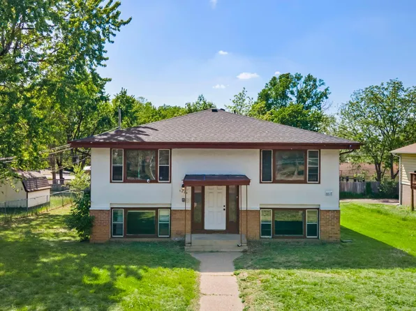 5428 5th St NE, Fridley, MN 55421