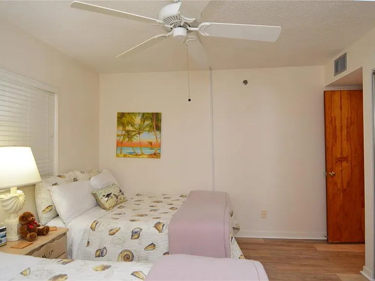 900 Gulf Blvd #907 — Photo 52