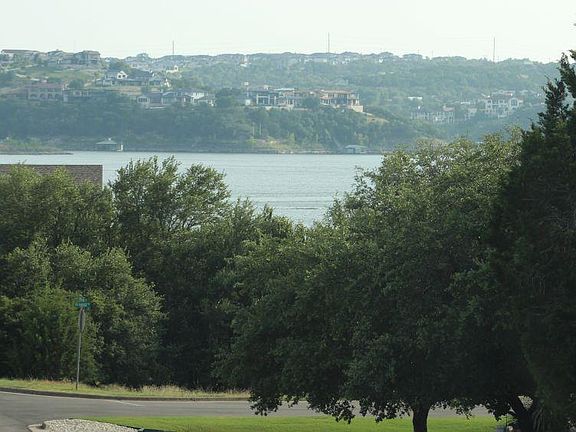 2nd image of 738 Deckhouse Dr