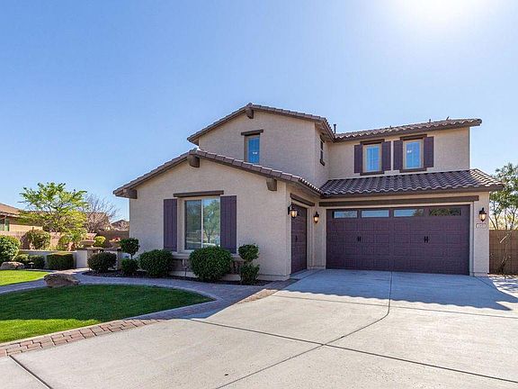 4th image of 2451 E Tonto Dr