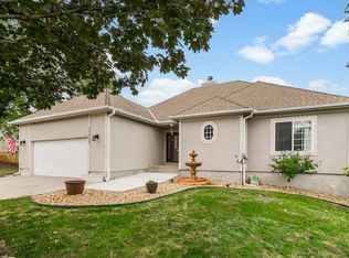 20945 W Poplar Ct, Spring Hill, KS 66083