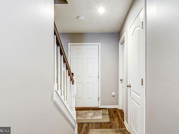 5th image of 306 Pennshire Dr