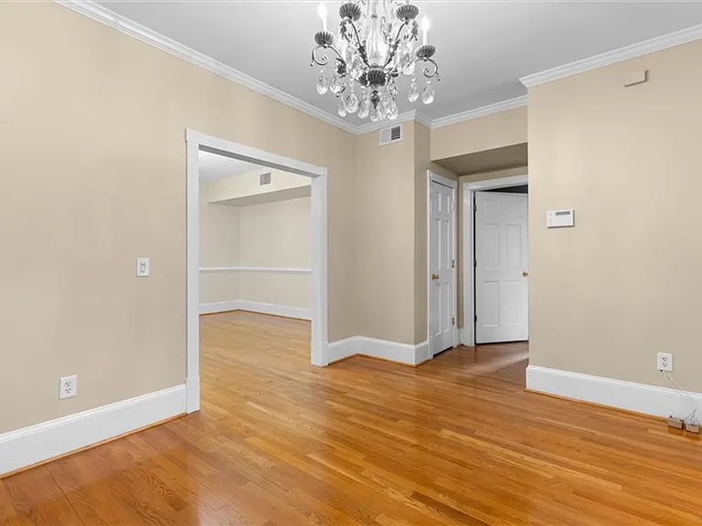 736 W Princess Anne Rd #102 — Photo 8