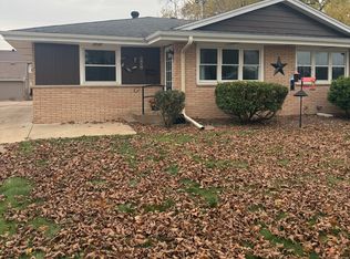 2819 Richard Dr, Eau Claire, WI 54701