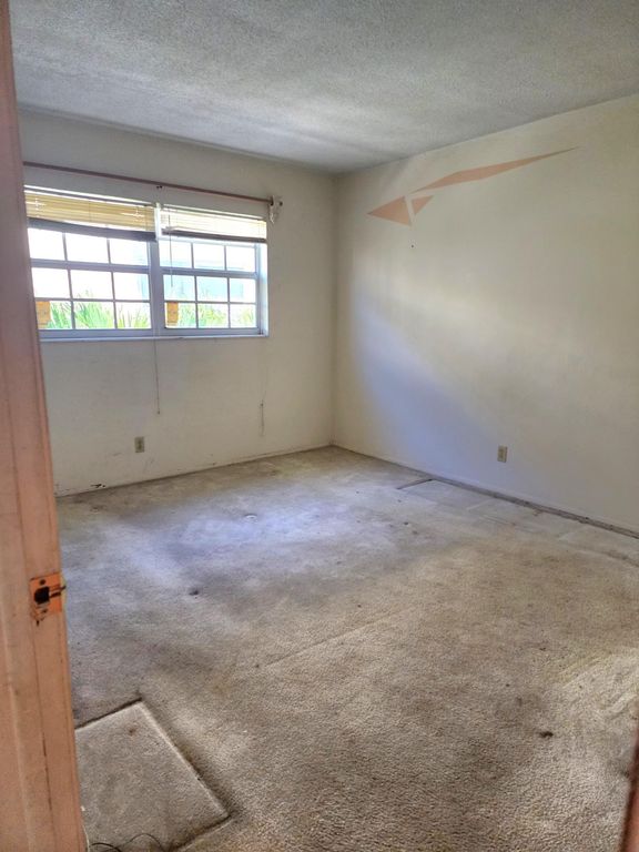 2301 NE 14th St Causeway #305e, photo 8