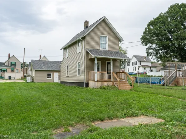1747 5th St SE, Canton, OH 44707