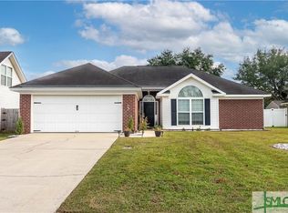 3 Waterstone Cir, Savannah, GA 31405