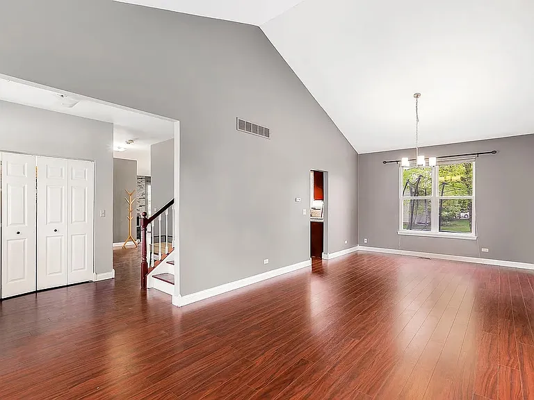 1254 Chicory Ln — Photo 2