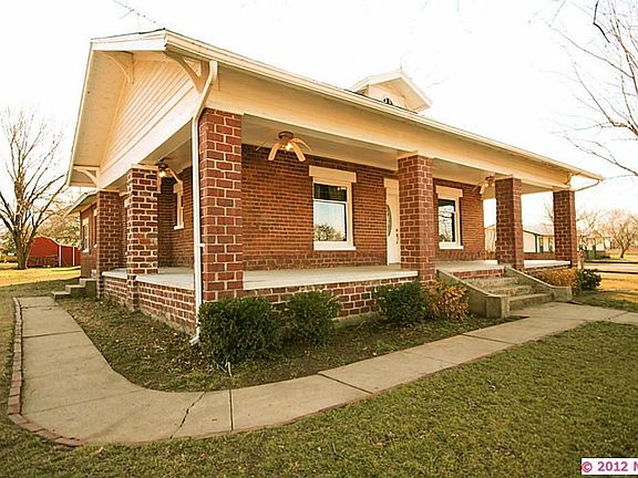 5th image of 723 W Pekin Ave