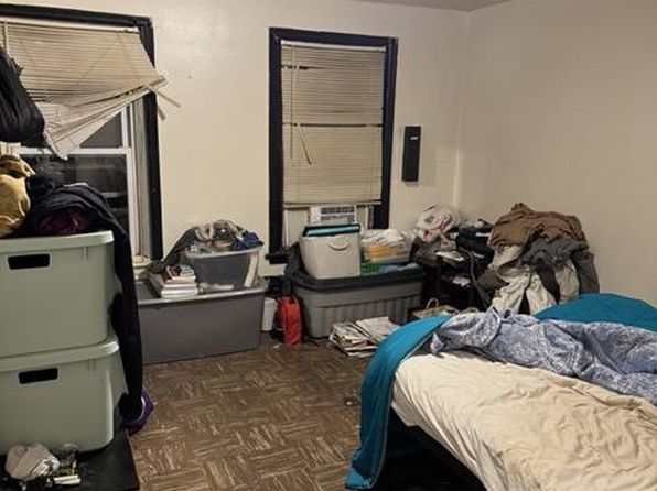 philadelphia-pennsylvania-2080821803 picture