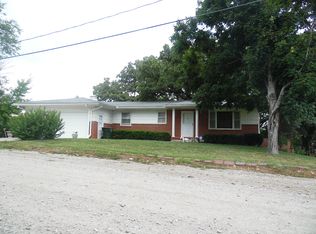 3358 Melody Ln, Vassar, KS 66543