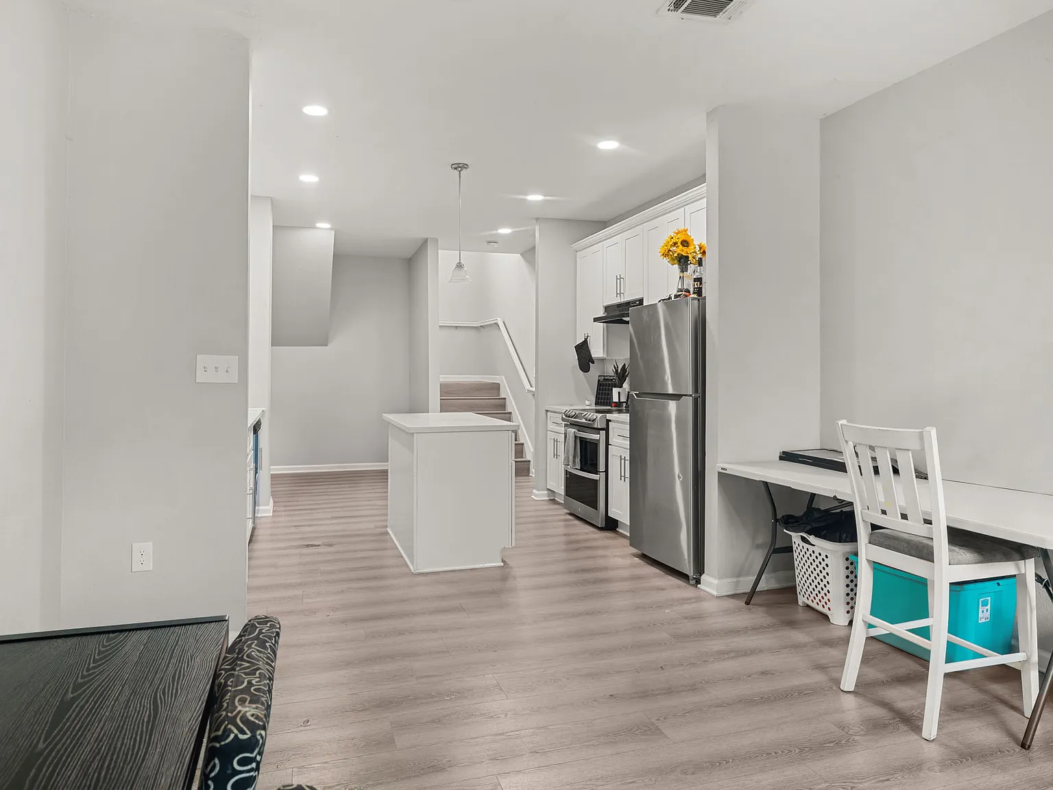 3 bed, 1525 sqft, $1,750 — Photo 2