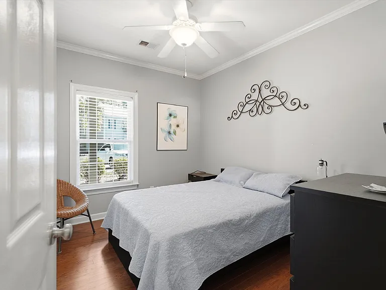 1202 Grove Park Dr — Photo 15