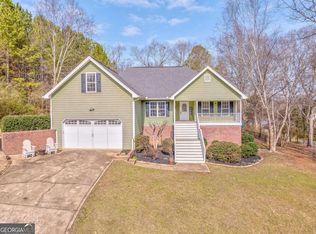 31 Heather Cir, Cave Spring, GA 30124