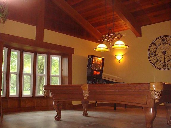 Billiard/Game Room