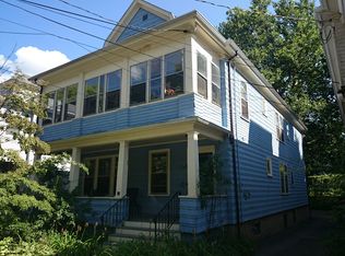 92 Davis Ave, Brookline, MA 02445