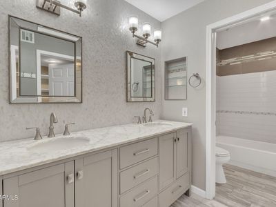9990 N Scottsdale Rd APT 1036, Paradise Valley, AZ, 85253