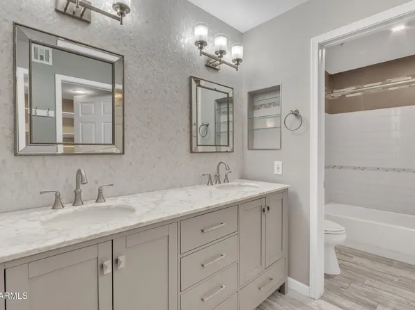 9990 N SCOTTSDALE Road #1036, Paradise Valley, AZ 85253