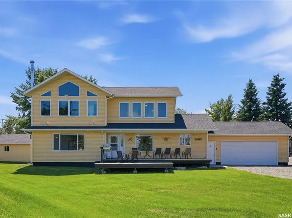 4 Marina DRIVE, Candle Lake, SK S0J 3E0