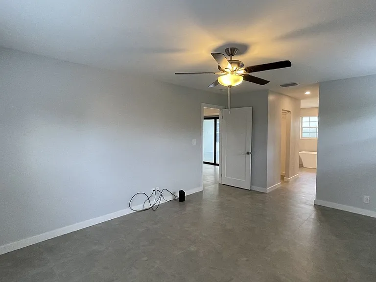 17548 32nd Ln N — Photo 23