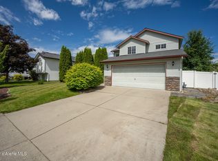 2473 N Bunchgrass Dr, Post Falls, ID 83854