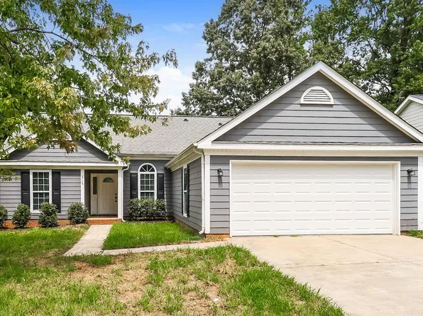 6115 Sunstone Dr, Charlotte, NC 28269