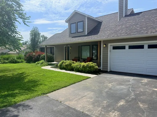 309 Lakeview Ln, Carl Junction, MO 64834