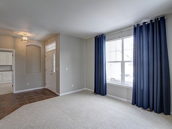 4th image of 12960 Vallejo Cir