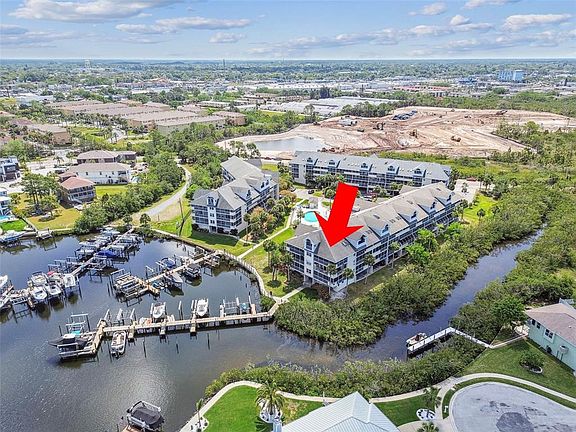 2nd image of 5537 SEA FOREST DRIVE #301