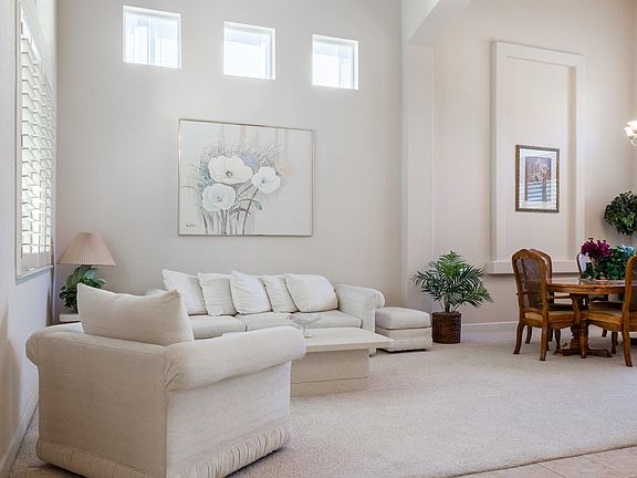 4th image of 3947 Meadow Wood Dr